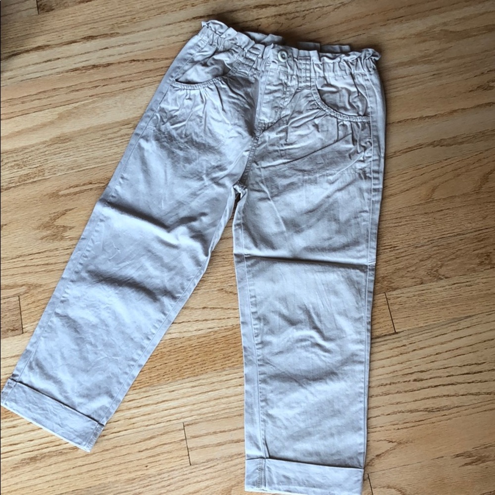 Cherokee khaki capris size 7